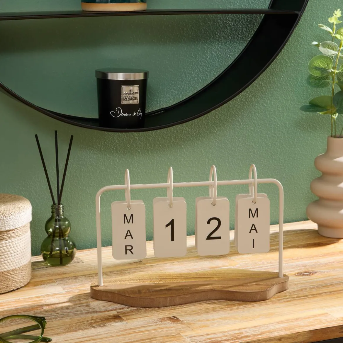 Calendrier décoratif "Fred"