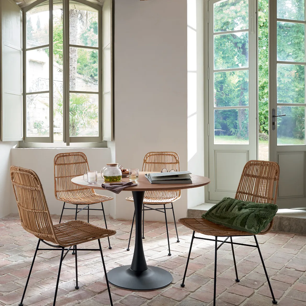 Chaise "Kubu"