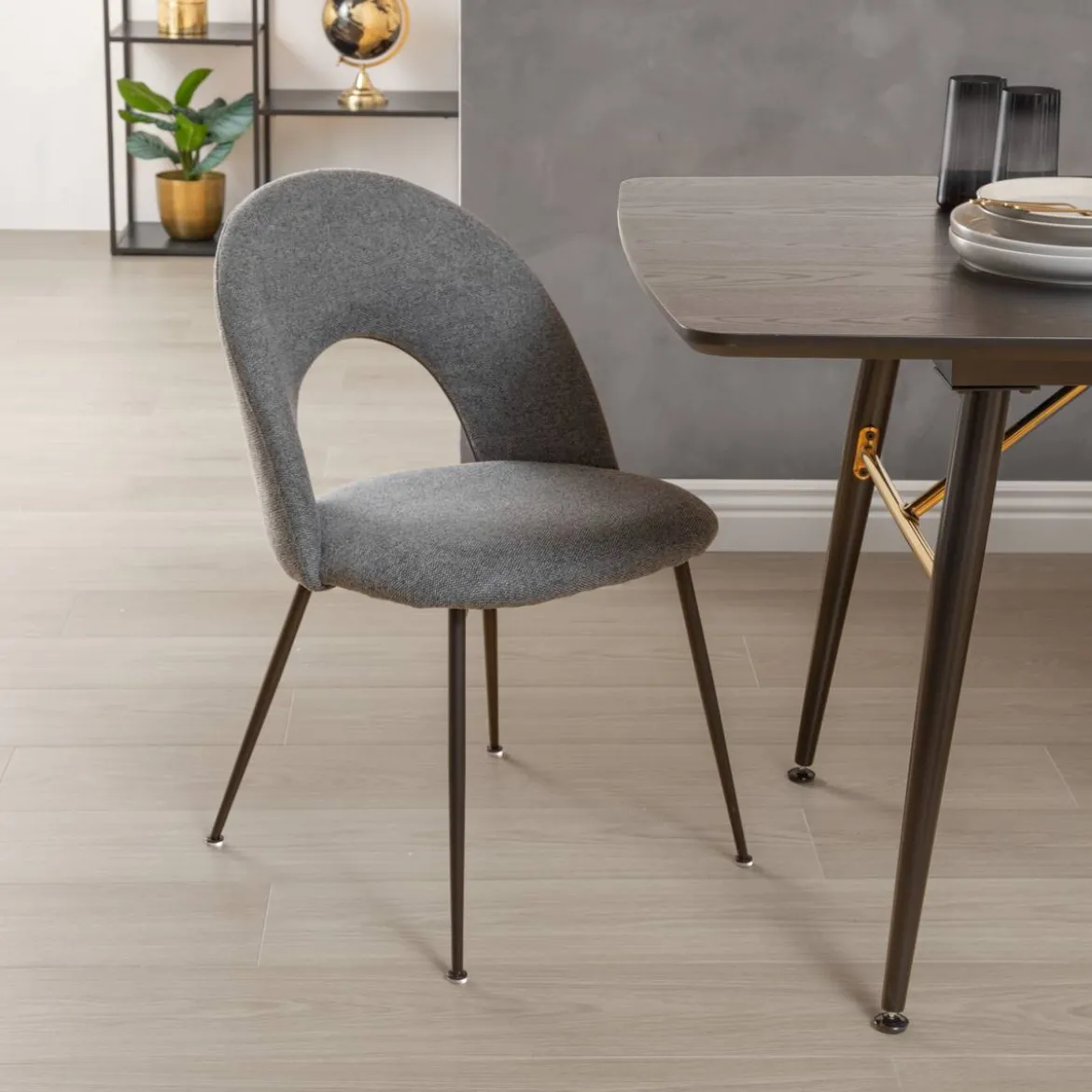 Chaise "Raven"