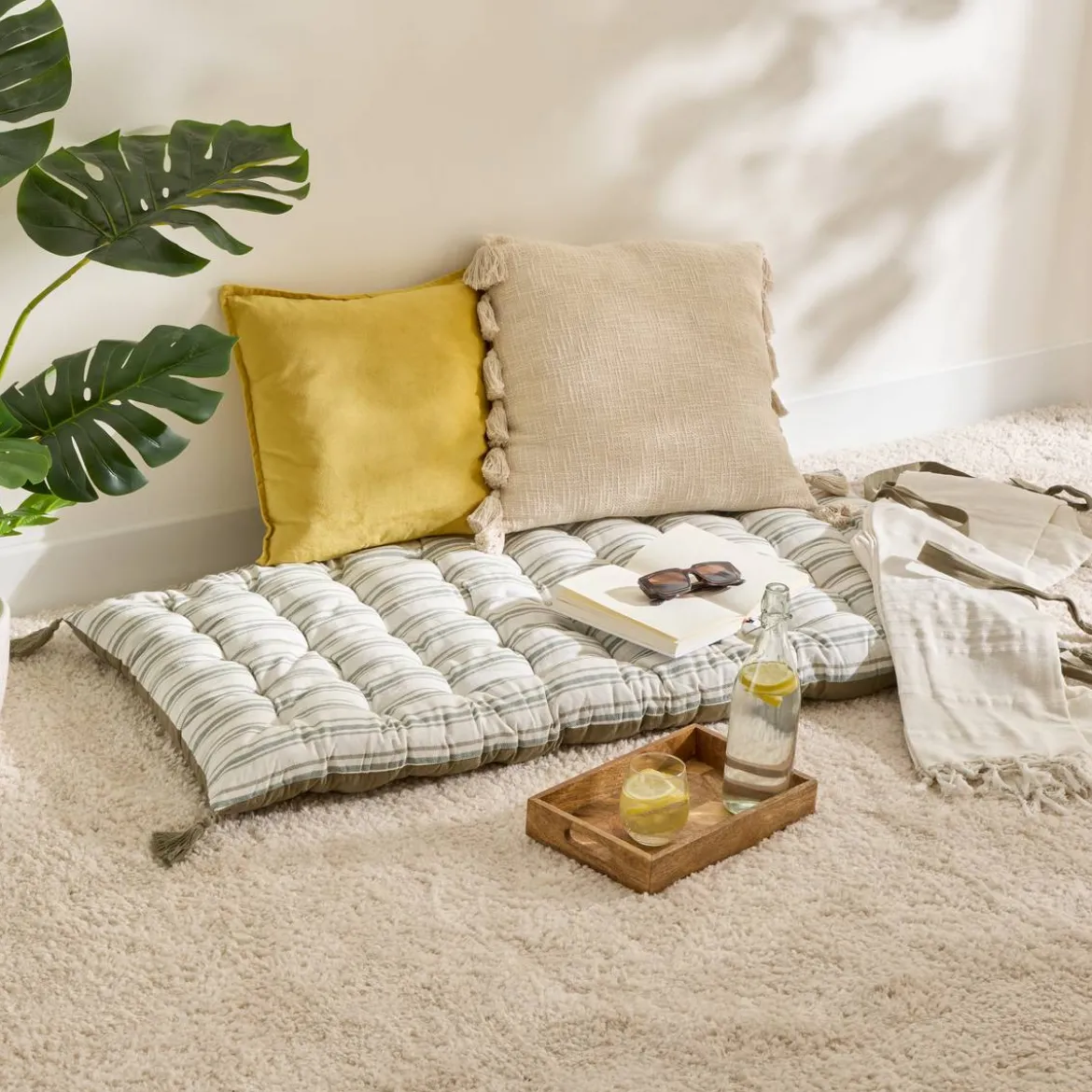 Coussin de sol "Groove"