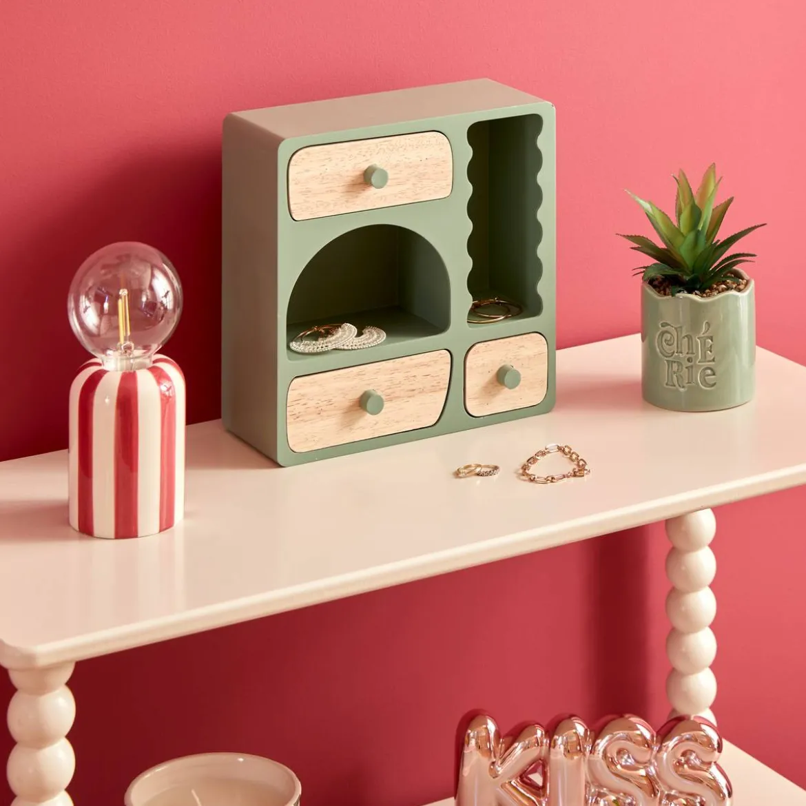 Etagère "Cherie"