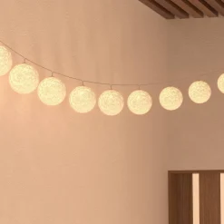 Guirlande lumineuse d'extérieur solaire