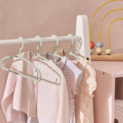Lot de 6 cintres enfant