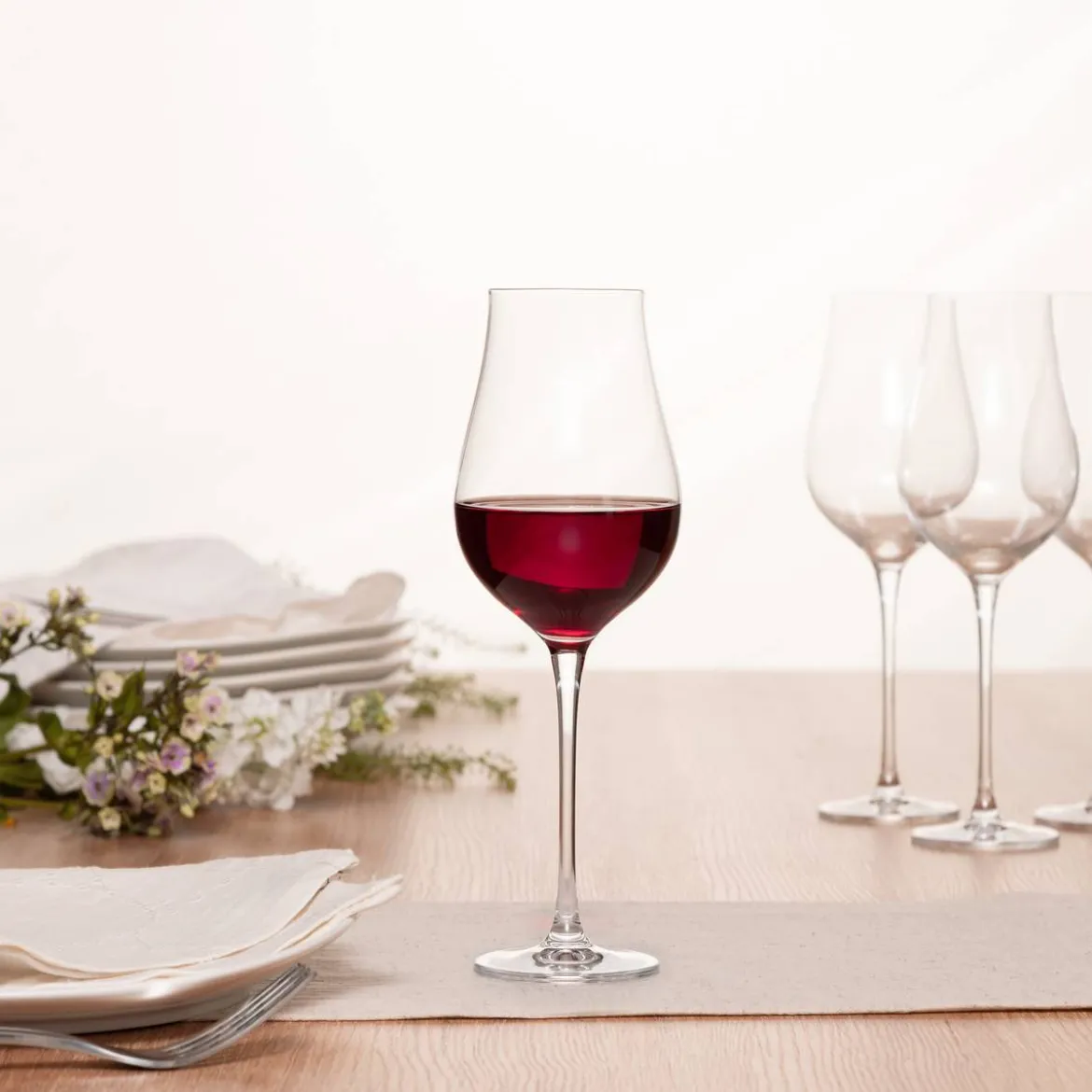 Lot de 6 verres à vin "Oriane"