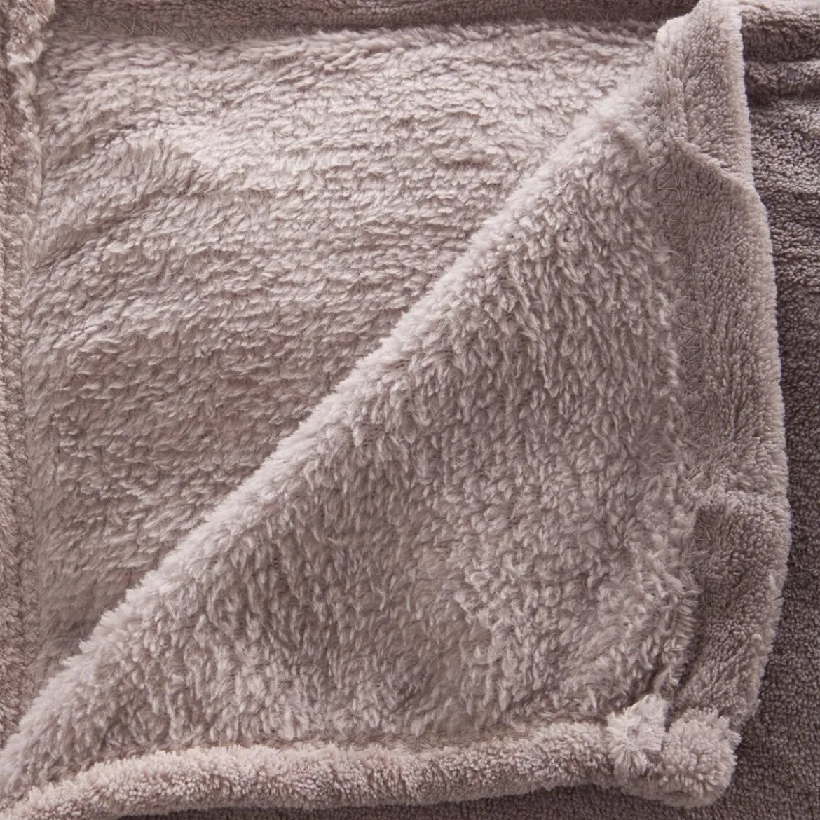 Plaid microfibre