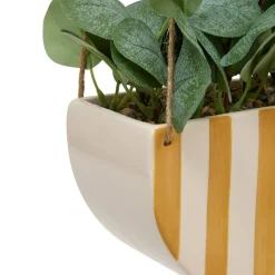 Plante artificelle suspendue