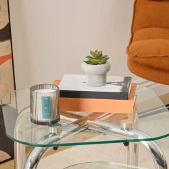 Plante artificielle en pot