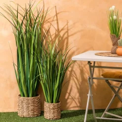Plante artificielle en pot
