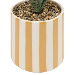 Plante artificielle en pot 