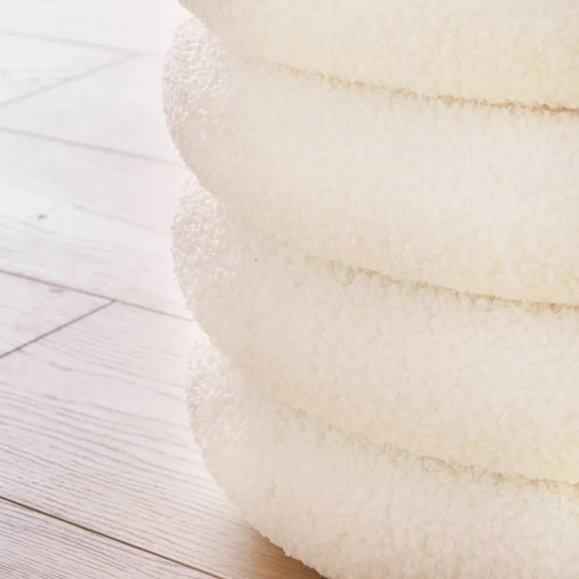 Pouf coffre bouclette "Giulia"