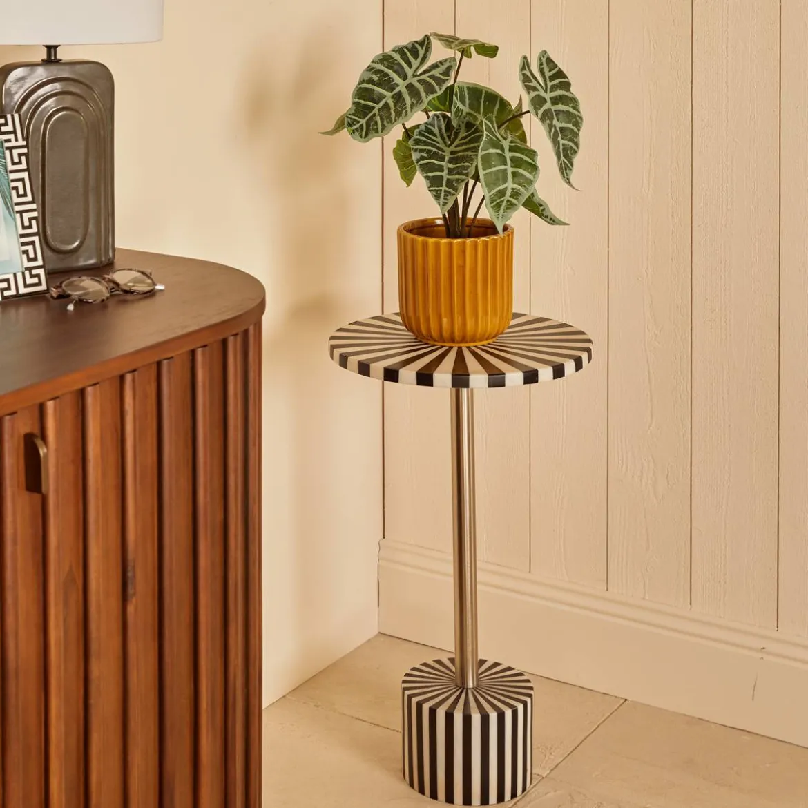 Table d'appoint "Nema"