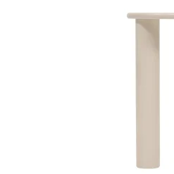 Tables gigognes