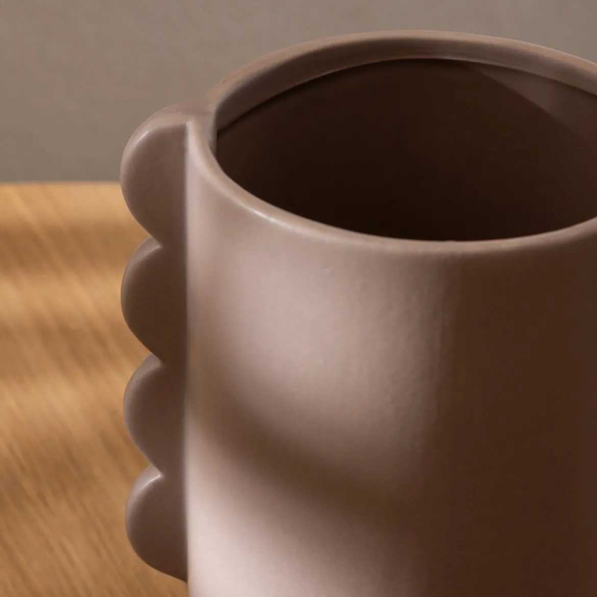 Vase céramique "Hind"